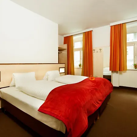 Hotel Goldene Krone 3*