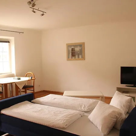 Hotell Goldene Krone 3*