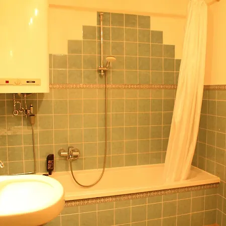 Goldene Krone Hotel 3*