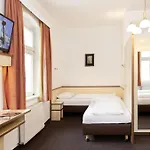 Goldene Krone 3* Ίνσμπρουκ